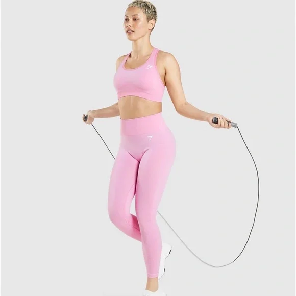 Gymshark Vital Seamless Sports Bra Pink NWOT Size M - Picture 7 of 7